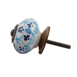 Porselknott hvitt blomster