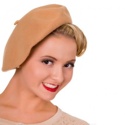 Baskeren i Ull Camel