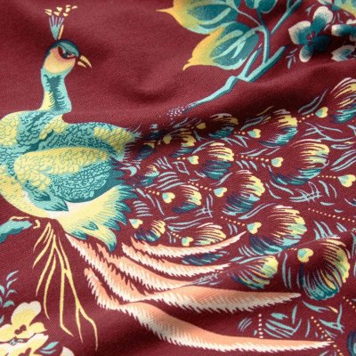 Blommig klänning påfågel