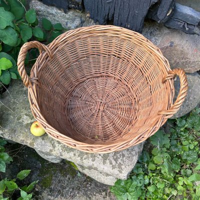 rund skördekorg i pil