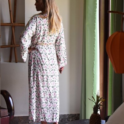 Morgonrock Kimono - Vit blommig bomull