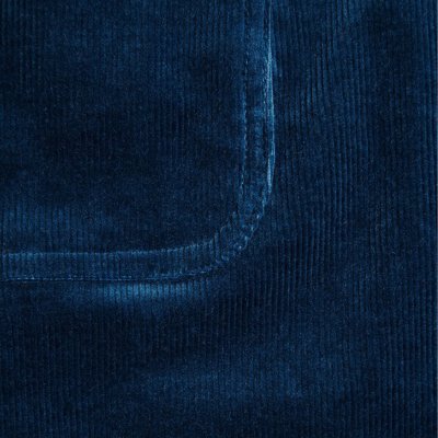 Blå manchesterbyxor närbild