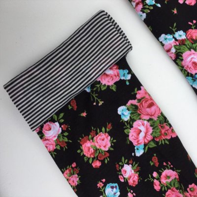 klänning blommig fodrad