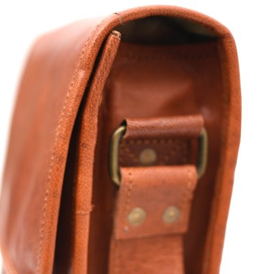 Skinnveske retro detalj