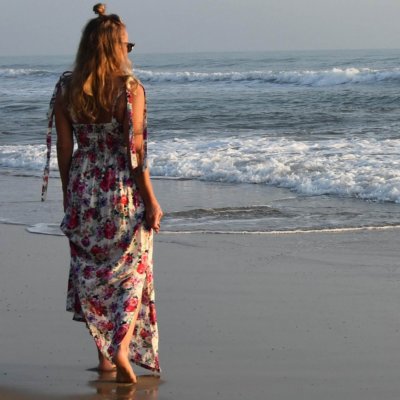 Vit långklänning, blommig